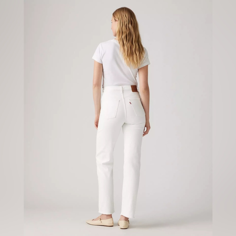 Levi’s straight ribcage straight ankle size 30